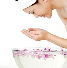 6 thói quen gây hại cho làn da