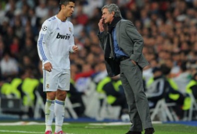 Đánh bại Milan, Mourinho và Ronaldo thi nhau “nổ”