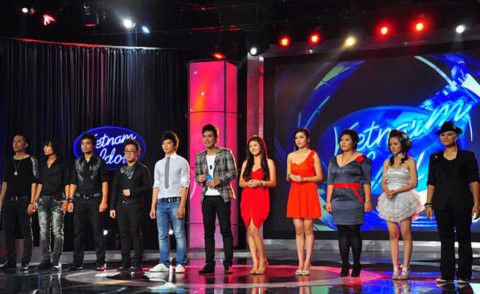 Bán kết Vietnam Idol kết thúc đầy nước mắt