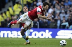 Chấm điểm Man City (0-3) Arsenal: Nhờ có Fabregas