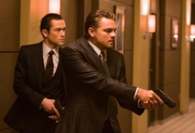 Joseph Gordon Levitt và Leonardo DiCaprio trong phim "Inception". Ảnh: Warner Bros.