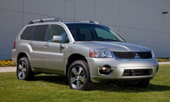Mitsubishi Endeavor 2011: cải tiến mờ nhạt