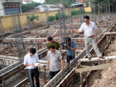 Rút ruột công trình trường tiểu học