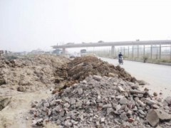Đại lộ Thăng Long: Bãi phế thải khổng lồ