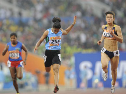 Lê Ngọc Phương (phải) vào bán kết nhưng khó cạnh tranh vị trị giành huy chương. Ảnh: AFP.