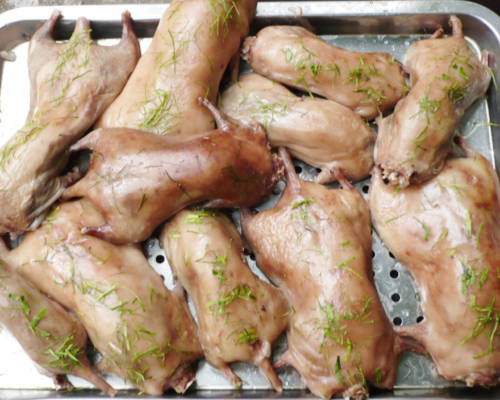 Chuyện về làng thịt chuột Canh Nậu
