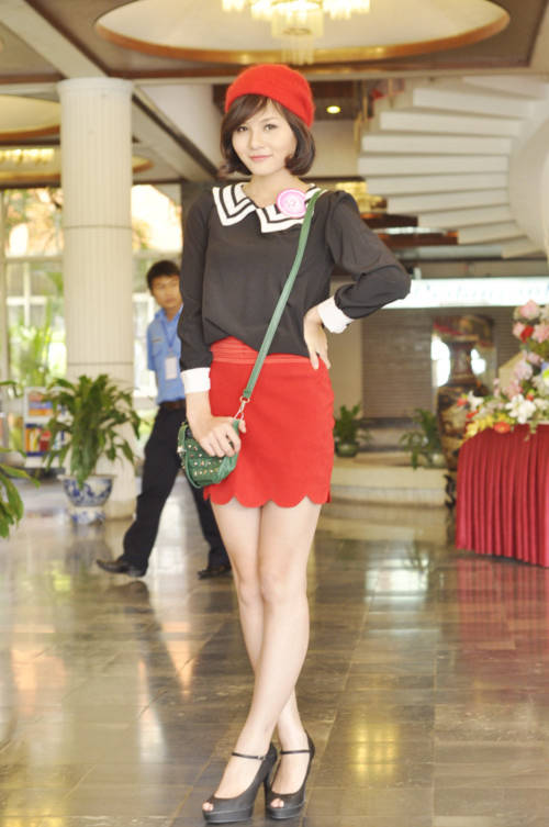 Cô nàng có đôi chân đẹp nhất Miss Teen 2010