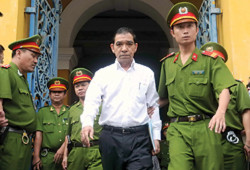 Huỳnh Ngọc Sĩ bị tuyên án chung thân