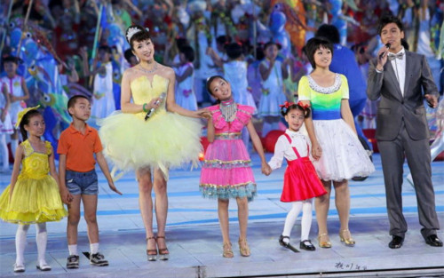 Lễ bế mạc ASIAD 16 rực rỡ sắc màu