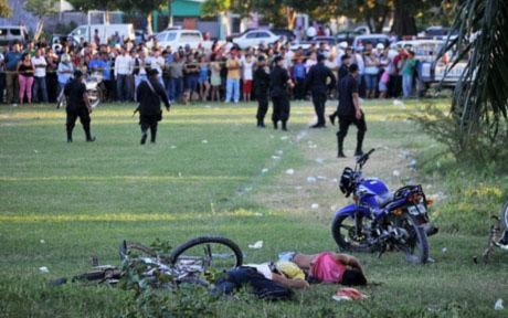 Xả súng kinh hoàng giữa sân bóng Honduras, 14 người thiệt mạng