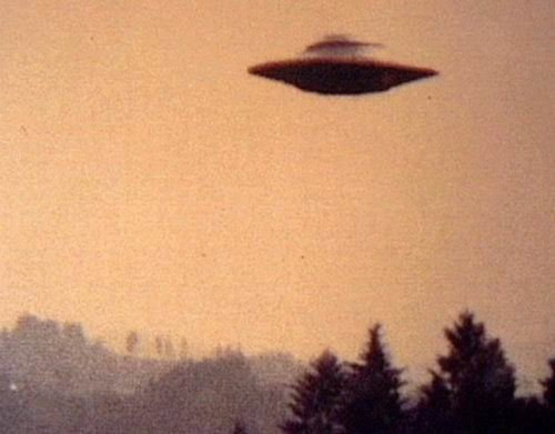 Điểm lại 10 lần UFO ghé thăm Trung Quốc năm 2010