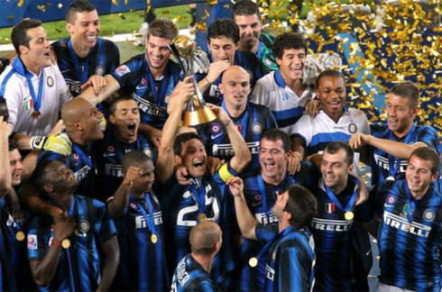 Những khoảnh khắc vinh quang ngắn ngủi ở FIFA Club World Cup và Siêu Cup Italy không đủ làm vơi đi nỗi thất vọng về sự sa sút của Inter mùa này. Ảnh: AFP.