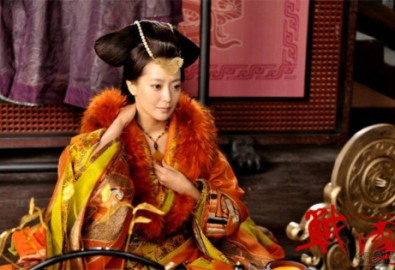 Kim Hee Sun lộng lẫy ở phim cổ trang