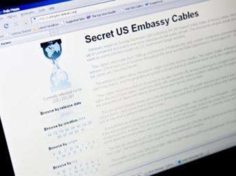 Mỹ cấm giới công chức truy cập WikiLeaks