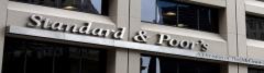 Việt Nam tiếp tục bị Standard & Poor’s hạ bậc tín nhiệm
