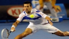 Djokovic chạm trán Federer ở bán kết