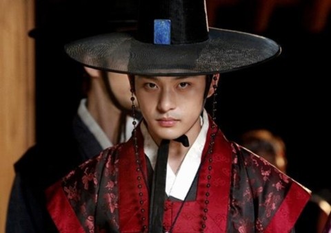 Nam diễn viên được khán giả biết đến nhờ vai phản diện Ha In Sootrong “Sungkyunkwan Scandal”