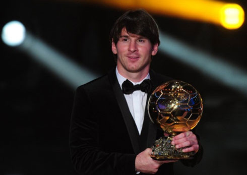 Messi - Quả bóng vàng FIFA 2010. Ảnh: AFP.