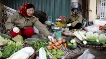 Thực phẩm, rau quả Hà Nội tăng 10-50% vì rét đậm