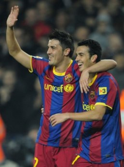 Khi Messi không ghi bàn, Villa đảm đương vai trò đóng thế một cách dễ dàng.