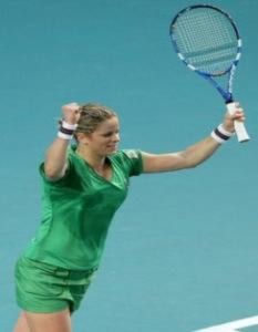 Clijsters và Kvitova vào chung kết Paris mở rộng