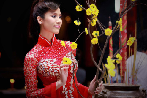 Đi chùa đầu năm là một trong những nét đẹp của văn hóa truyền thống người Việt.