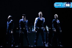 Cận cảnh đêm diễn gây "sốt" của Backstreet Boys