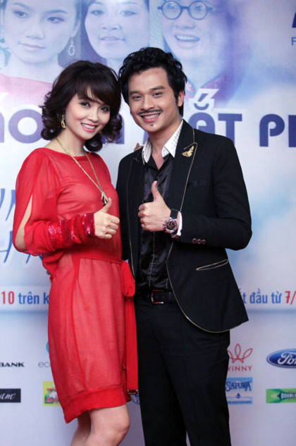 Diễn viên Danh Tùng và bà Mai Thu Huyền - giám đốc FPT Media trong ngày ra mắt phim. Ảnh: Tâm Kem.