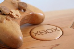 Máy Xbox được làm từ gỗ