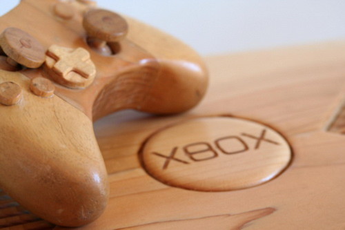 Máy Xbox được làm từ gỗ