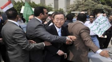 Người ủng hộ Gadhafi chặn Tổng thư ký Liên Hợp Quốc