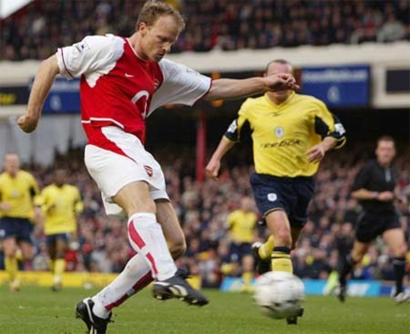 Dennis Bergkamp (Arsenal, 1995 – 2006)