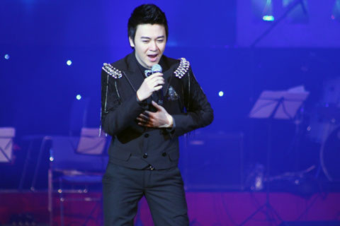 Quang Lê