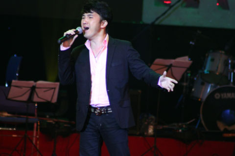 Quang Lê