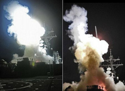 Tàu khu trục USS Barry (DDG 52) của Mỹ phóng tên lửa Tomahawk trong cuộc tấn công vào các mục tiêu phòng không của Libya ngày 19/3/2011