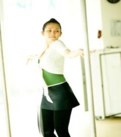 Kim Hiền dốc sức luyện ‘Bước nhảy Hoàn vũ’