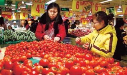 Tháng 3, chỉ số giá tiêu dùng của Trung Quốc lên mức 5,3%. Ảnh: Chinadaily