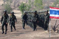 Quân đội Thái Lan báo động cao