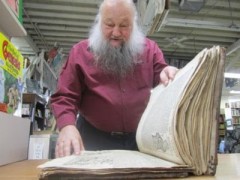 Sách cổ 500 năm xuất hiện ở Utah