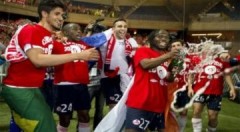 Bóng đá Pháp chào đón Lille trở lại ngôi cao sau 57 năm