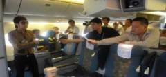 Ca sĩ Quang Hà chuẩn bị kiện nhân chứng Vietnam Airlines