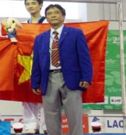 HLV Lê Minh Khương khiếu nại việc bị xử phạt 2 triệu đồng