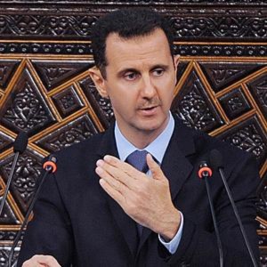 Tổng thống Syria Bashar al-Assad thừa nhận với báo chí rằng lực lượng an ninh đã phạm một vài sai lầm khi xử lý những người biểu tình