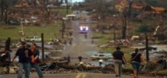 Lốc xoáy liên tiếp ở Mỹ, 91 người thiệt mạng
