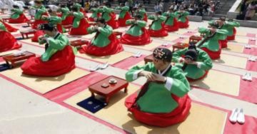 Ngày hội vào đời của nam thanh nữ tú Seoul
