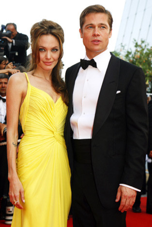 Brad Pitt - Angelina Jolie trên thảm đỏ Cannes