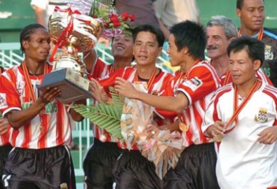 Ai dám vô địch V.League?