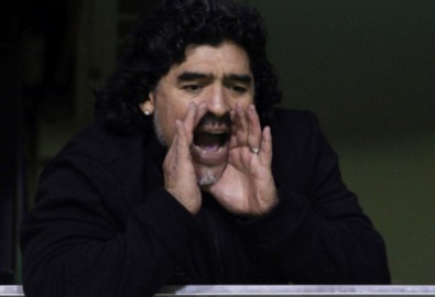 Maradona khởi kiện ở Trung Quốc