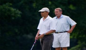 Obama thắng 2 USD nhờ chơi golf