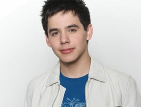 Ca sĩ David Archuleta.